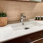 Апартаменты Familiar En El Centro De Con Terraza Бенаске