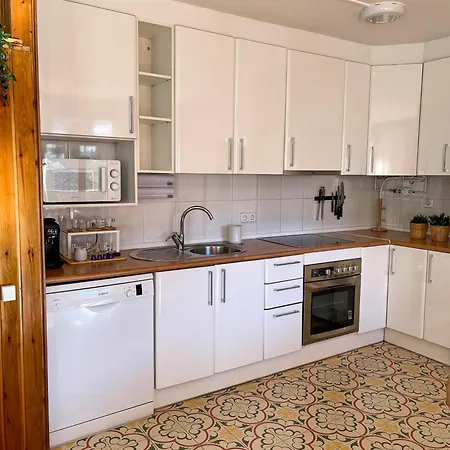 Apartamento Familiar En El Centro De Con Terraza *