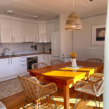Apartamento Familiar En El Centro De Con Terraza *